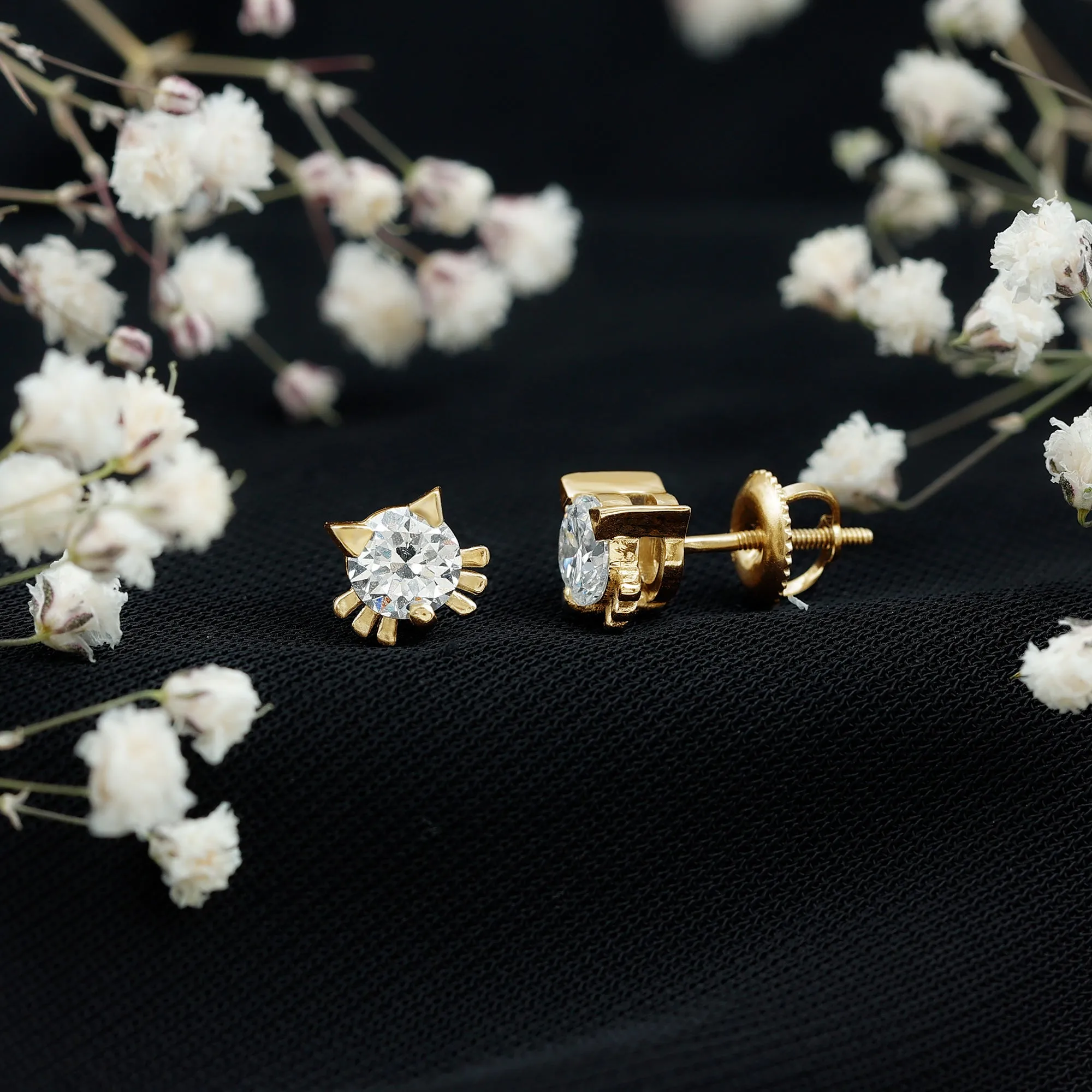 Cute Cat Solitaire Stud Earrings with Lab Grown Diamond