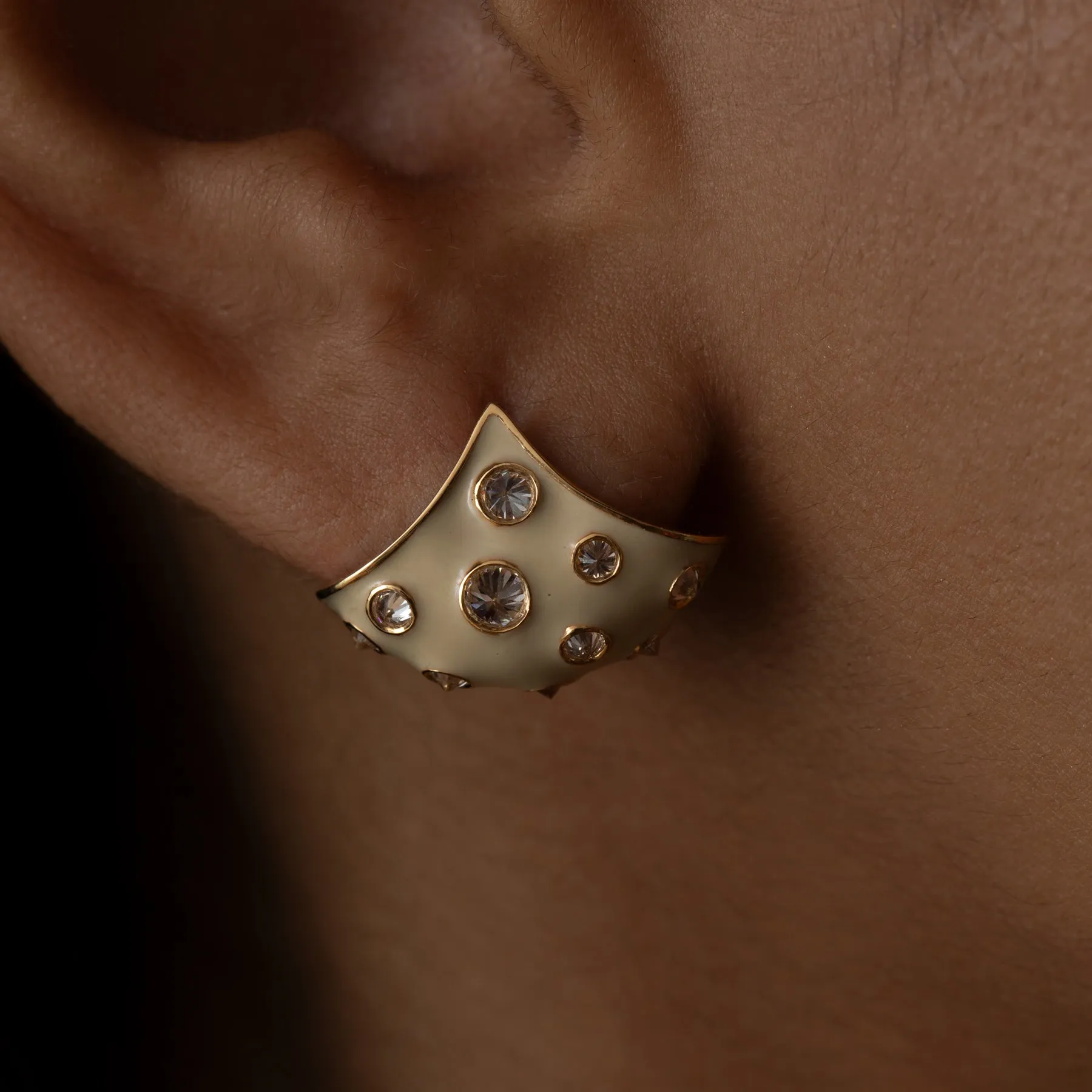 Enamel Reverse Set White Diamond Fan Earrings
