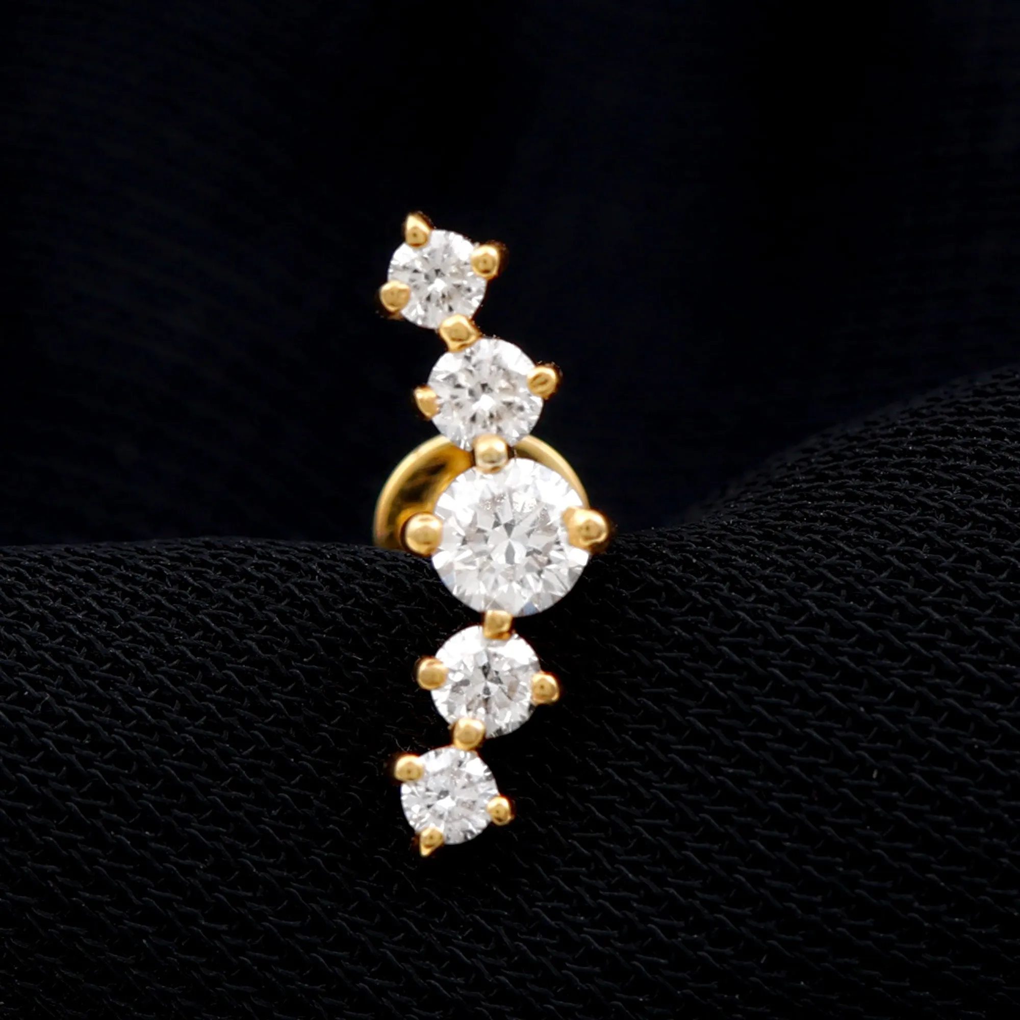 Graduated Style Diamond Crawler Earring
