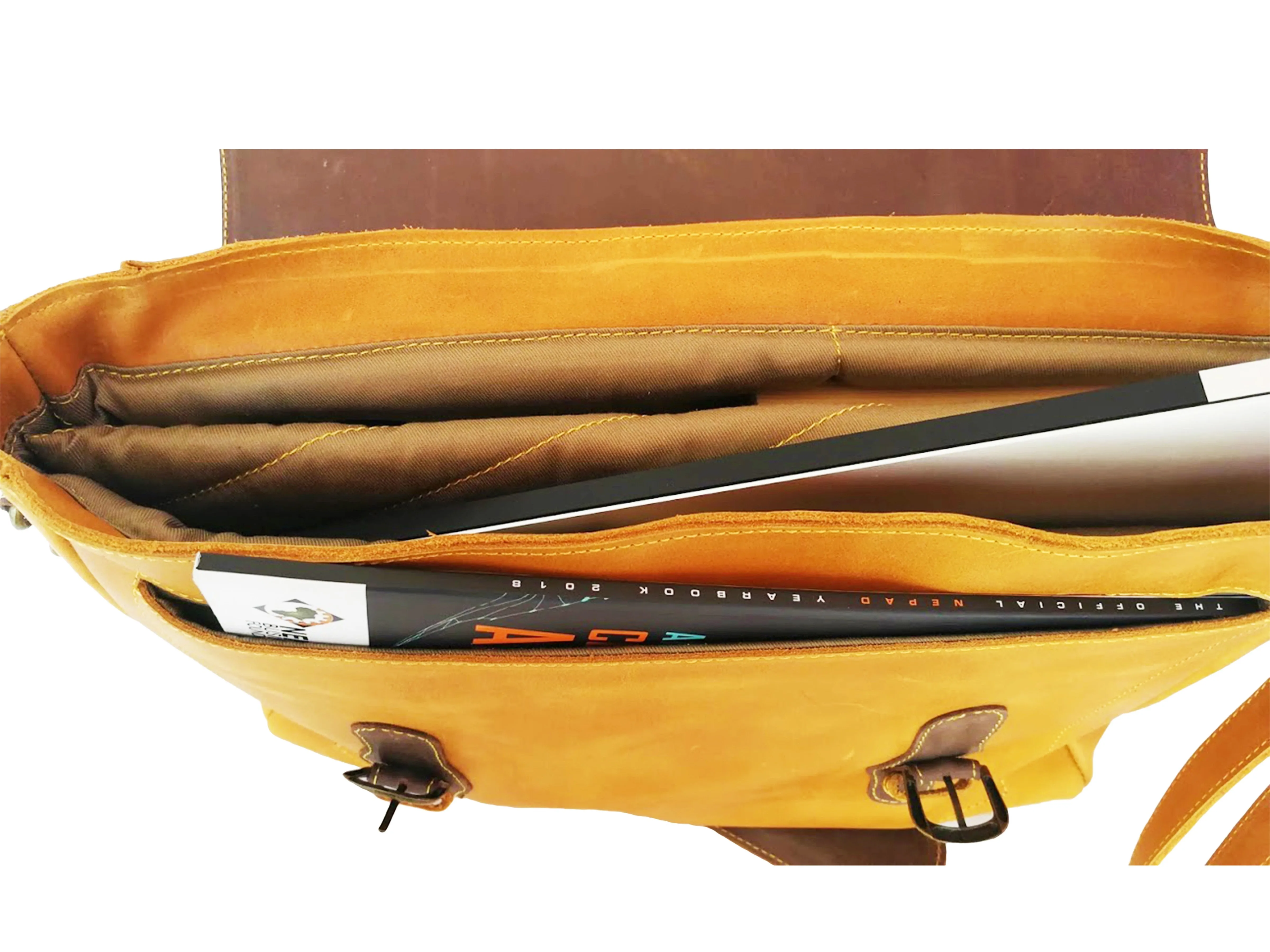 Zeri Messenger Laptop Bag for Men, Pull-Up Ethiopian Leather